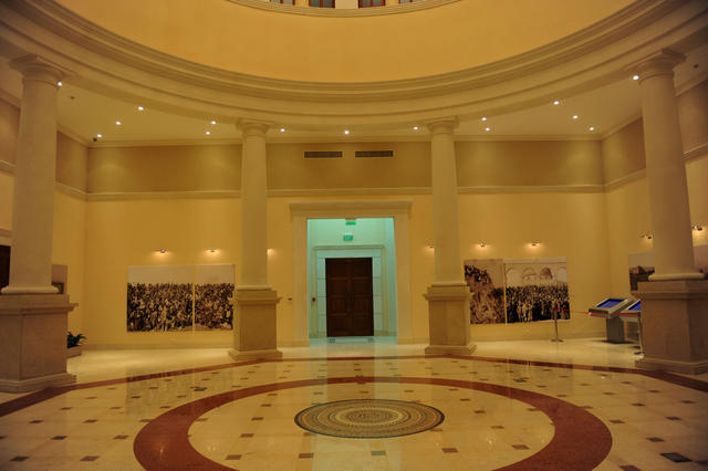 Основной зал музейно-паркового комплекса в Иерихоне