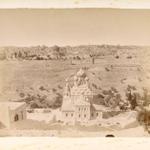 Вид на храм св. Марии Магдалины и Храмовую гору старого города Иерусалима