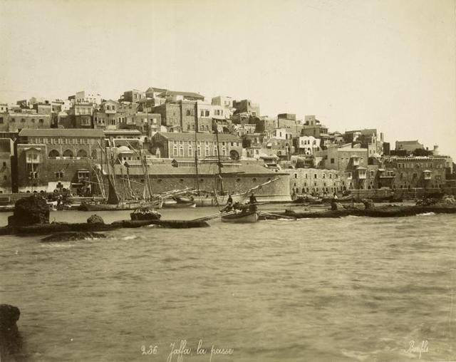 Вид на город Яффо. Фотографы Ф. Бонфис и Цангаки. Март 1894 г. Архив Иерусалимского отделения ИППО