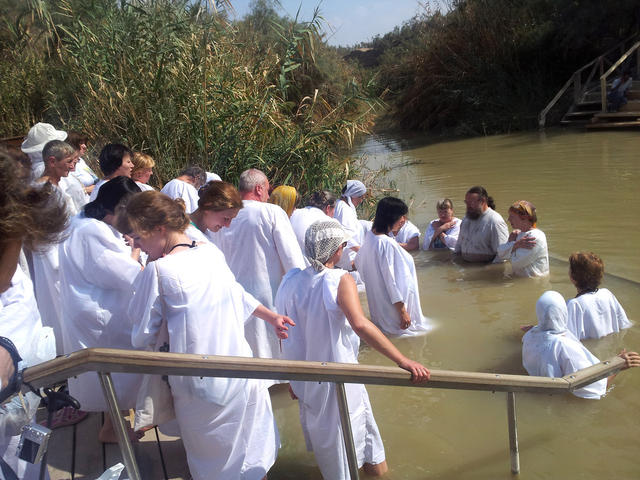 На реке Иордан. Подлинное место Крещения Господня