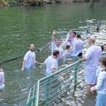 В священных водах реки Иордан
