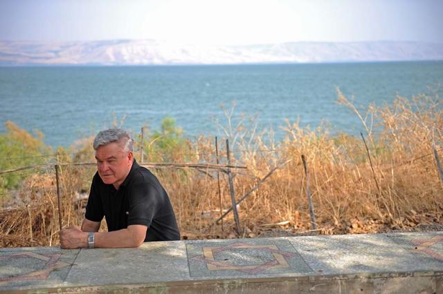 На берегу моря Галилейского