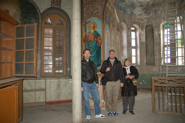 Члены Иерусалимского отделения ИППО на реставрационных работах. 10 февраля 2009 г.
