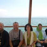 С группой паломников из Санкт-Петербурга на море Галилейском. 16 сентября 2009 г.